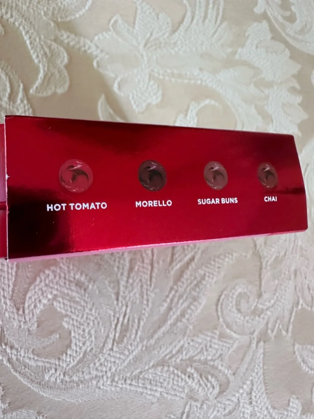 Bite Beauty Bold Bites Mini Matte Lipstick Tin Set of 4 NWT - Picture 4 of 11